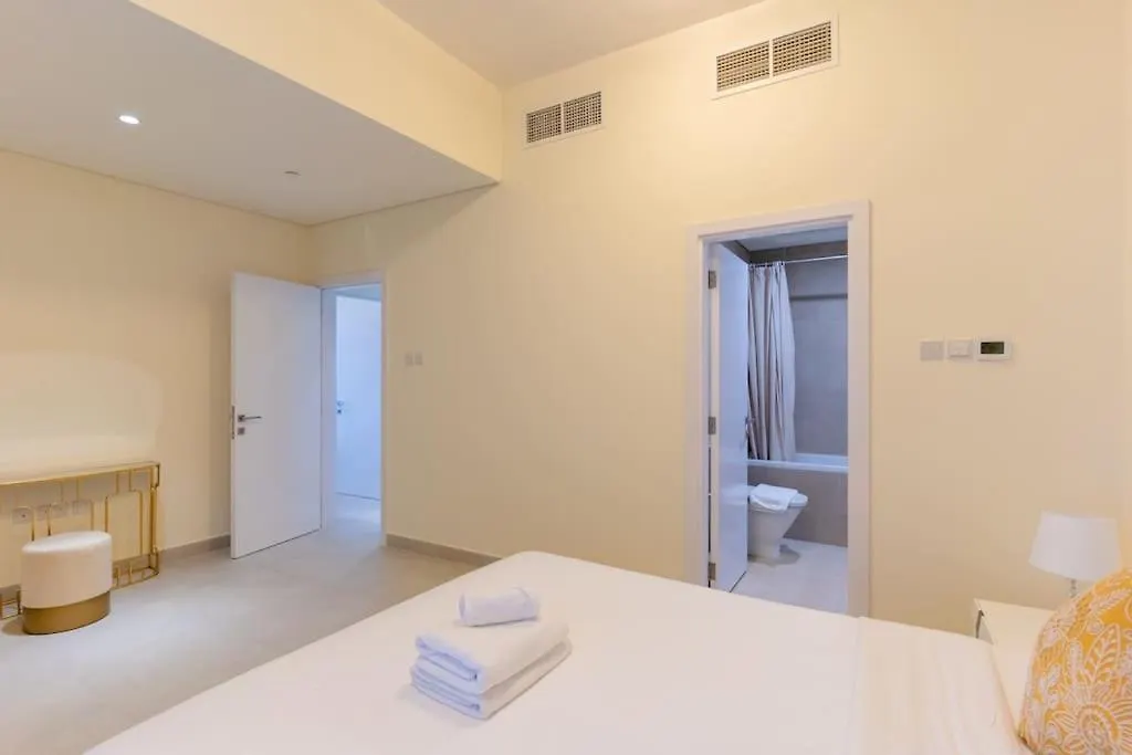 Dubai Modern Apartment L Sleeps 4 L 2 Baths 0*,  Vereinigte Arabische Emirate