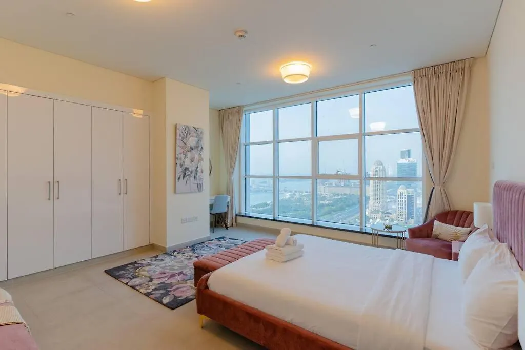 Dubai Modern Apartment L Sleeps 4 L 2 Baths 0*,